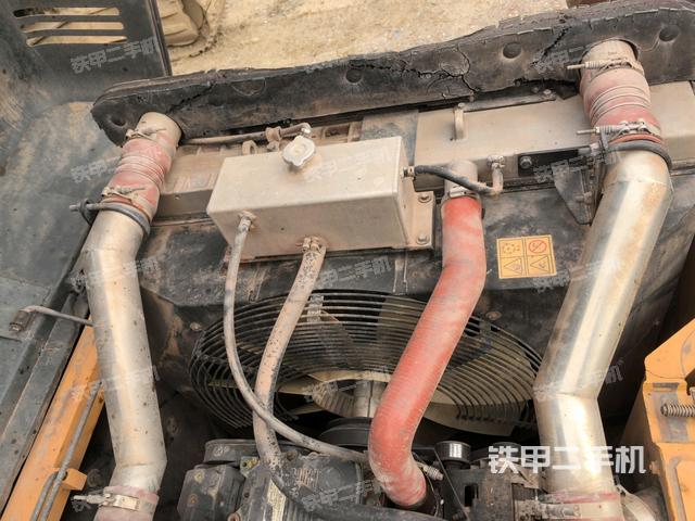 水箱+風(fēng)扇特寫(上車部件) 水箱+風(fēng)扇特寫(上車部件)