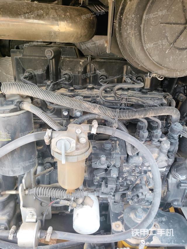 發(fā)動(dòng)機(jī)整體俯視（整機(jī)外觀）