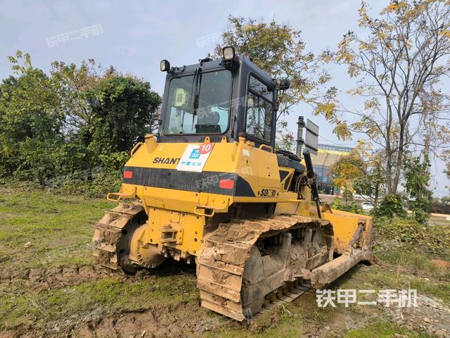 右后45°（推土機(jī)整車外觀）