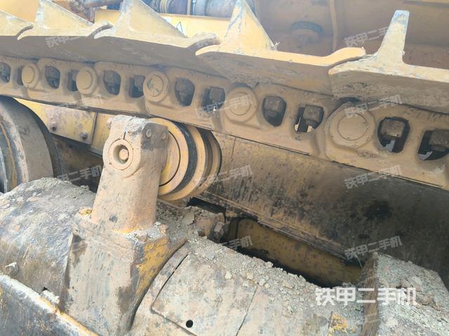 推土鏟左后（推土機(jī)底盤及工作裝置）