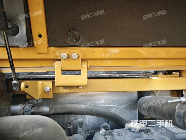 小臂整體右前（工作和回轉(zhuǎn)裝置）