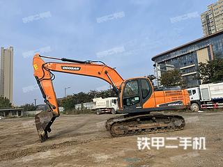 斗山DX215-9CN挖掘機