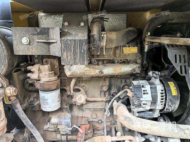 發(fā)動(dòng)機(jī)整體俯視（整機(jī)外觀）