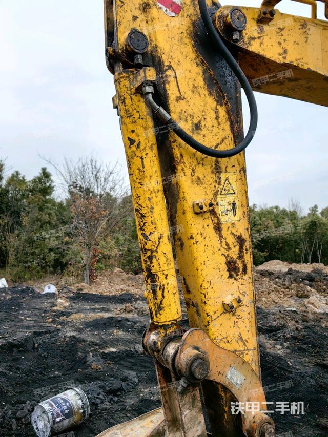 小臂整體左后（工作和回轉(zhuǎn)裝置）