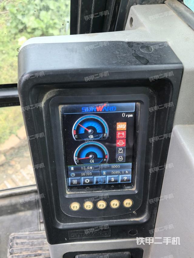 顯示屏?（駕駛室部分）