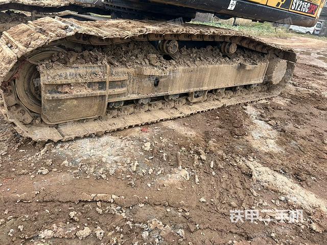 左側履帶整體?（行走機構）