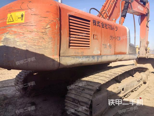 整機(jī)右后45°(整機(jī)外觀) 整機(jī)右后45°(整機(jī)外觀)