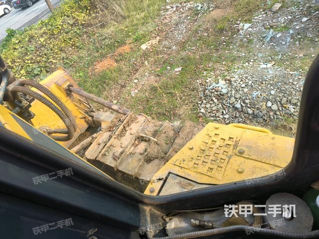 儀表盤全景（推土機(jī)駕駛室）