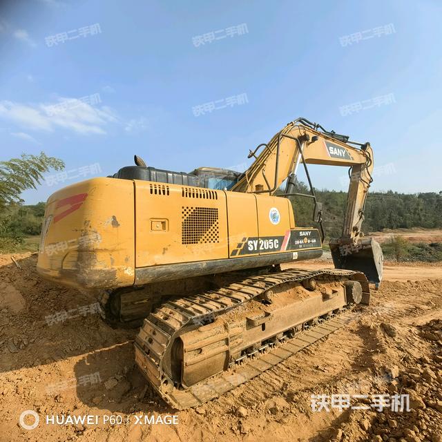 整機右后45°(整機外觀) 整機右后45°(整機外觀)