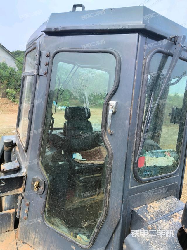 小時(shí)表（推土機(jī)駕駛室）