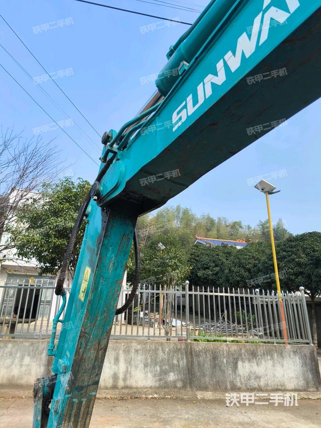 鏟斗右后整體（工作和回轉裝置）