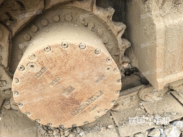 右側(cè)行走馬達(dá)蓋板（行走機(jī)構(gòu)）