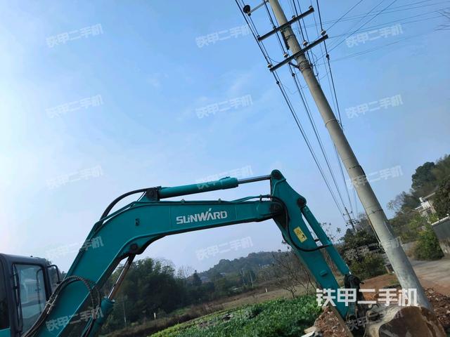 大臂整體?右側（工作和回轉裝置）