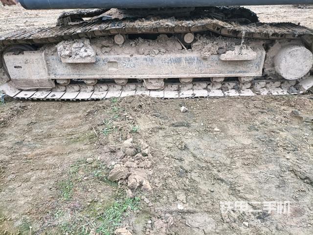 左側(cè)履帶整體?（行走機(jī)構(gòu)）