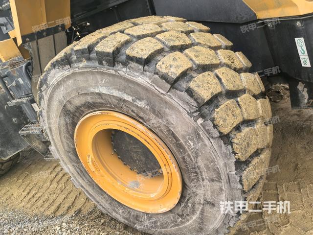 左前輪（行走機(jī)構(gòu)）