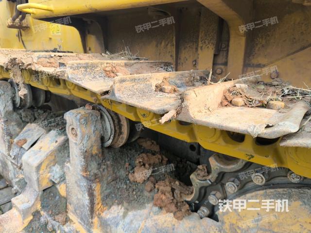 右驅(qū)動(dòng)輪（推土機(jī)底盤及工作裝置）