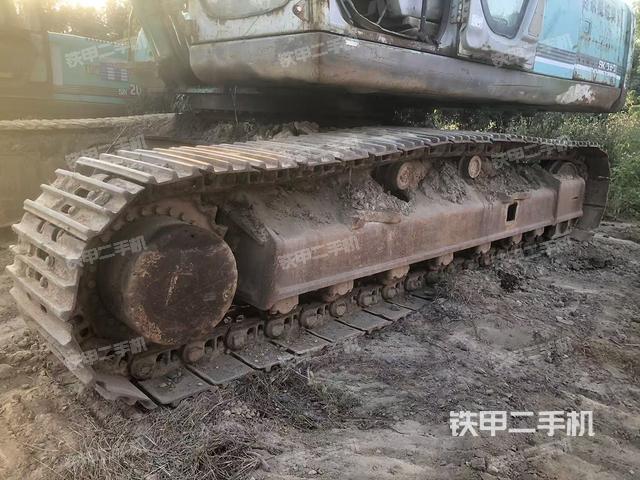 左側(cè)履帶整體?（行走機(jī)構(gòu)）