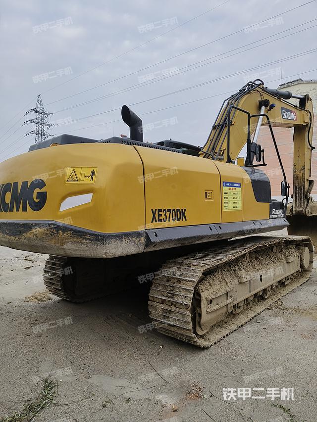 單側(cè)履帶整體（整機外觀）