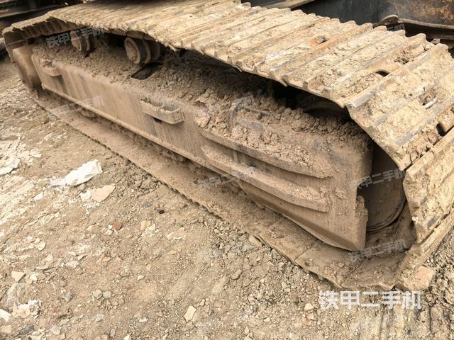 左導(dǎo)向輪(行走機構(gòu)) 左導(dǎo)向輪(行走機構(gòu))