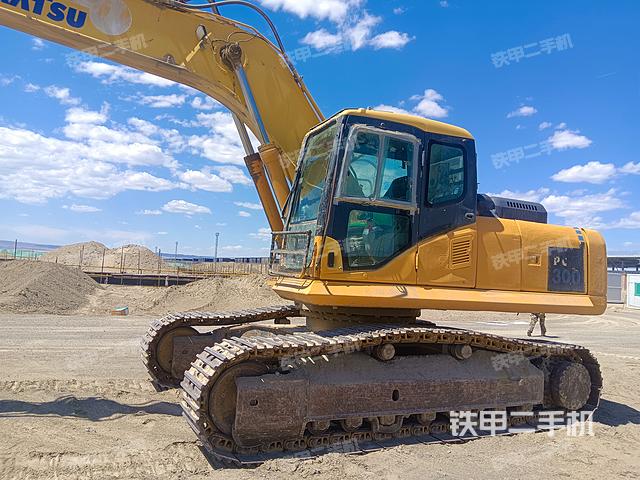 驾驶室整体（整机外观）