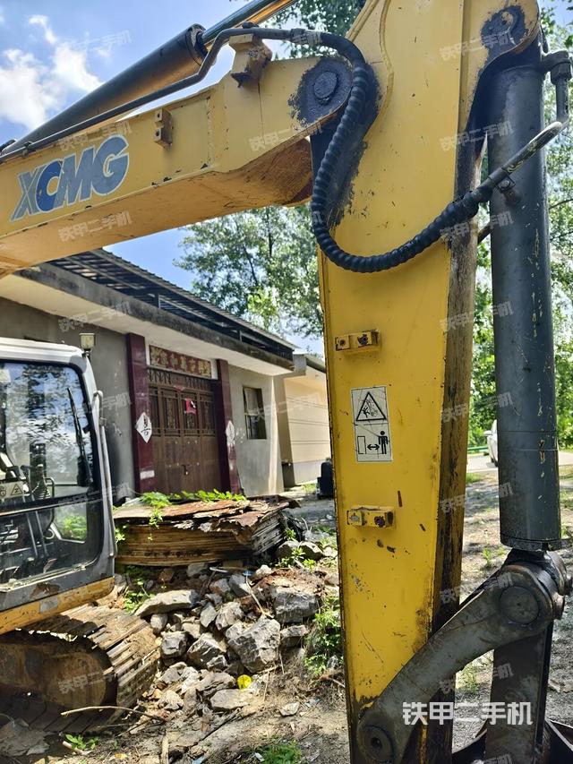 小臂整体右前（工作和回转装置）