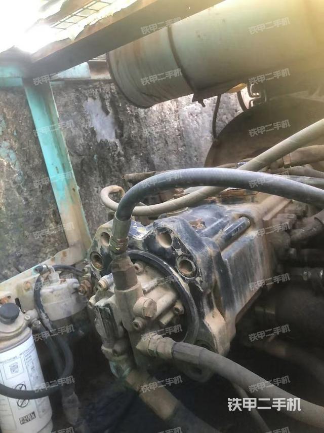 電瓶（大件艙室）