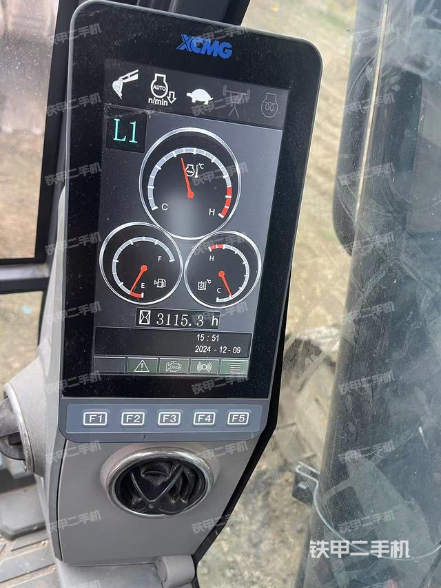 顯示屏?（駕駛室部分）