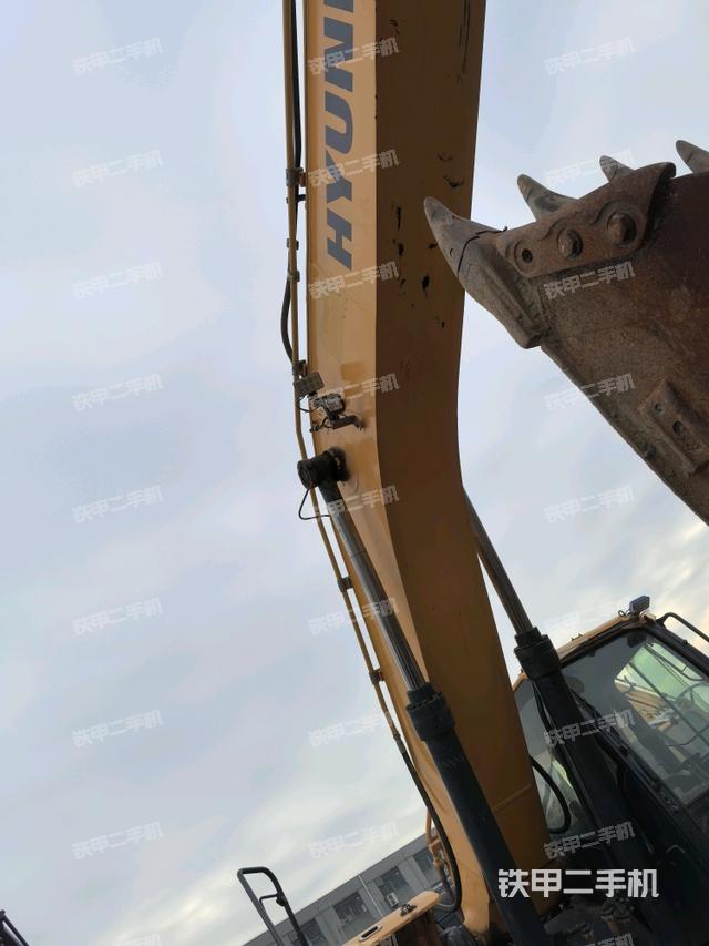 大臂整體?右側(cè)（工作和回轉(zhuǎn)裝置）