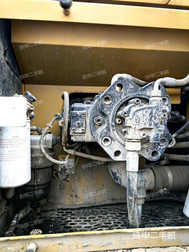 液壓泵室（大件艙室）