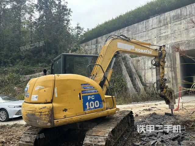 整機右后45°（整機外觀）