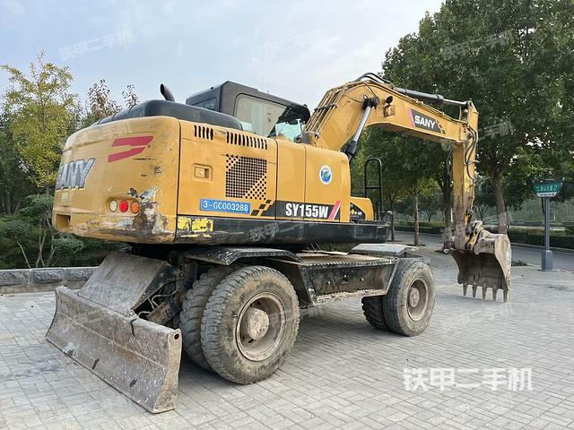 三一重工SY155W挖掘机的设备实拍-第2张实拍照片