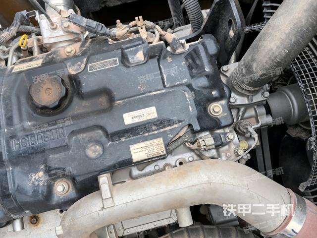 氣門室蓋螺絲特寫(上車部件) 氣門室蓋螺絲特寫(上車部件)