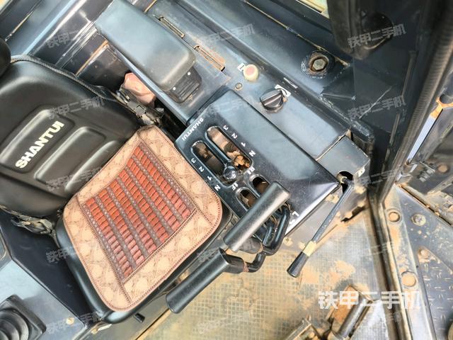 小時表（推土機(jī)駕駛室）