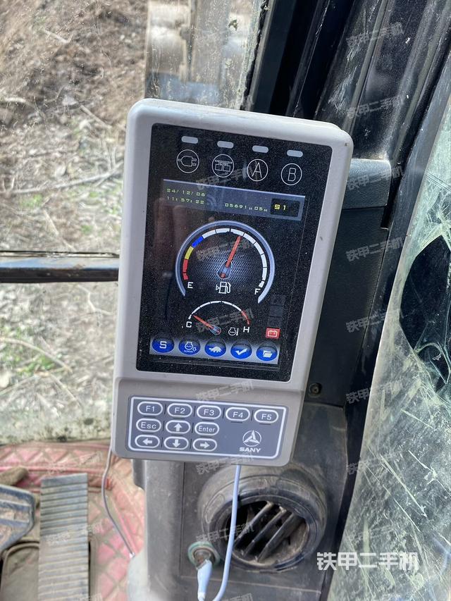 顯示屏?（駕駛室部分）