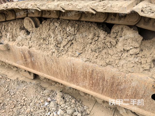 右側(cè)履帶整體（行走機(jī)構(gòu)）