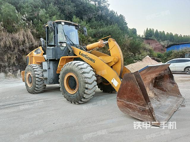 整機右后45°（整機外觀及大件）