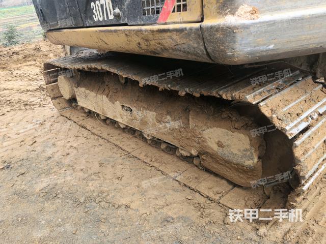 左側(cè)履帶整體?（行走機構(gòu)）