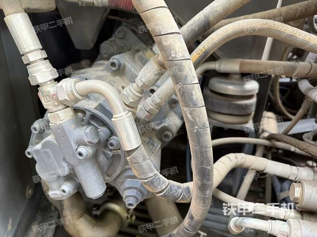 液壓泵室（大件艙室）