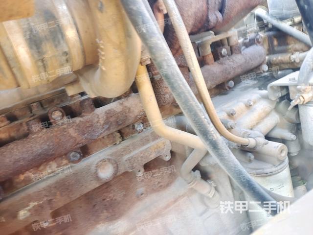 風(fēng)扇及皮帶（壓路機(jī)發(fā)動(dòng)機(jī)艙）