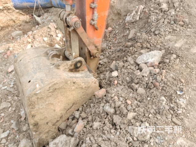 大臂整體?右側(cè)（工作和回轉(zhuǎn)裝置）