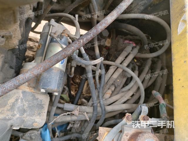 液壓泵室(大件艙室) 液壓泵室(大件艙室)