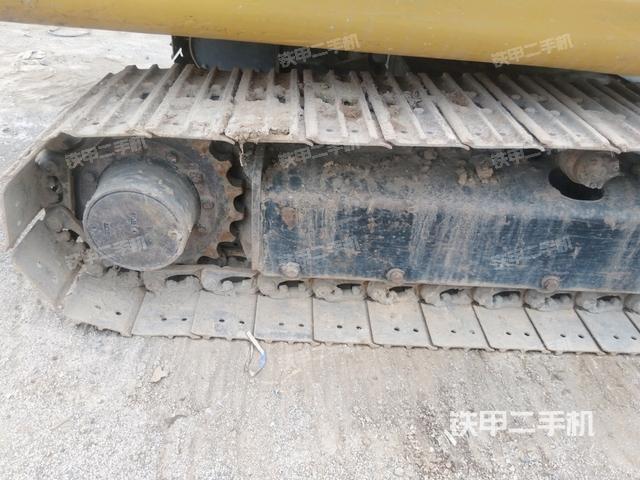 右驅(qū)動(dòng)輪(行走機(jī)構(gòu)) 右驅(qū)動(dòng)輪(行走機(jī)構(gòu))