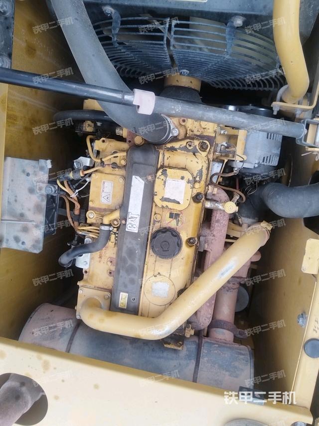 發(fā)動機(jī)室（上車部件）