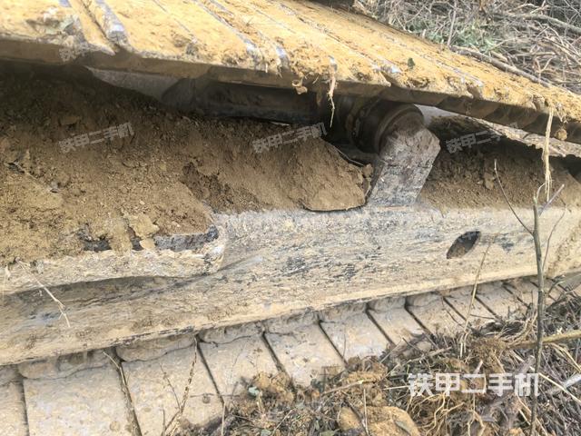 右側行走馬達蓋板（行走機構）