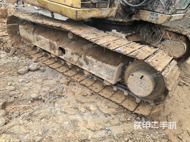 右側(cè)履帶整體?（行走機構(gòu)）