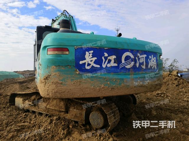 右前45(整機(jī)外觀) 右前45(整機(jī)外觀)