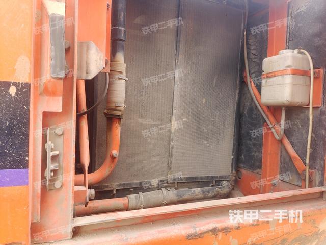 散熱器正面（大件艙室）