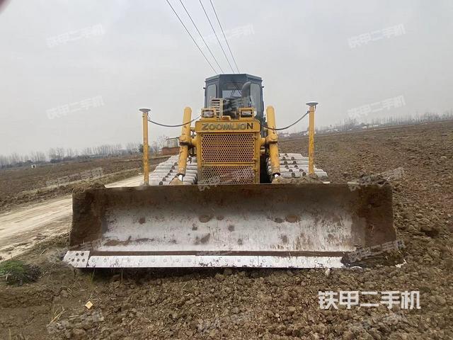 整機右側(cè)(設(shè)備外觀及核心部件) 整機右側(cè)(設(shè)備外觀及核心部件)