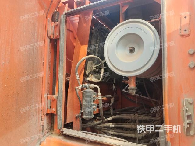 液壓泵斜45?左（大件艙室）