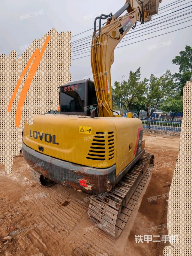 整機(jī)右后45°(整機(jī)外觀) 整機(jī)右后45°(整機(jī)外觀)